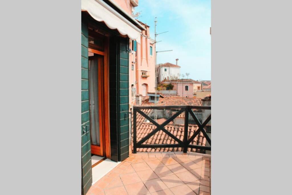 Bellissima Casa Vicino Biennale Grande Terrazza ! Apartment Venice Exterior photo