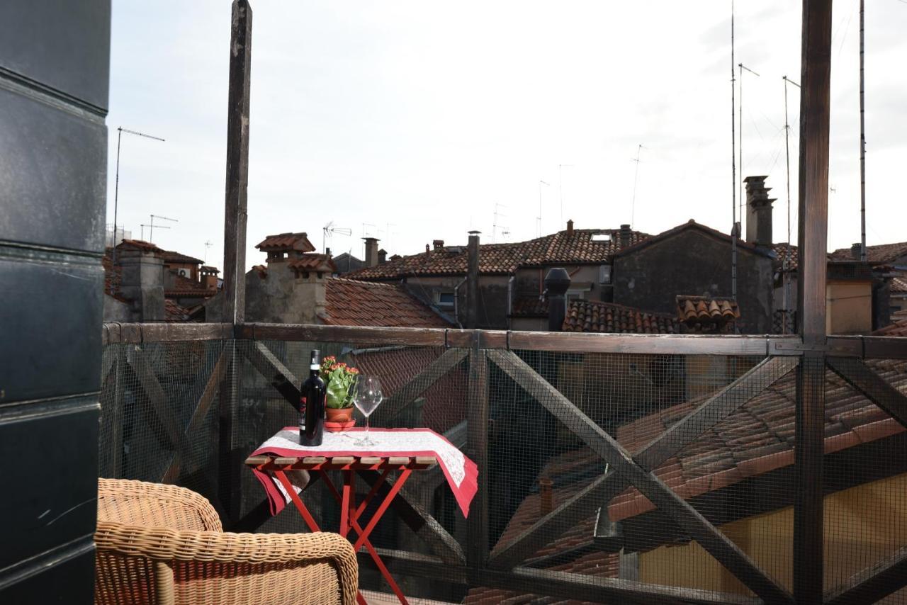 Bellissima Casa Vicino Biennale Grande Terrazza ! Apartment Venice Exterior photo